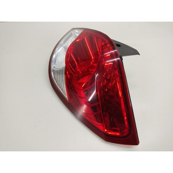 Lanterna Traseira Direita Chevrolet Captiva 3.6 2011 Direito Vermelho