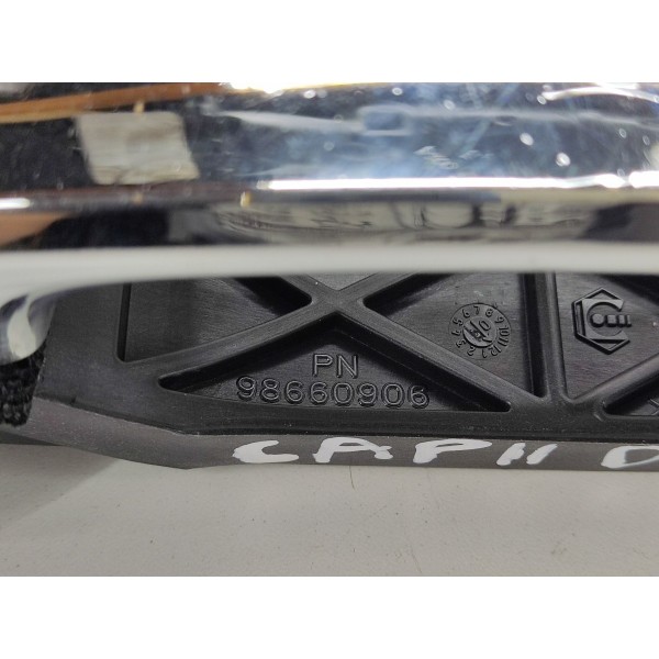 Maçaneta Externa Dianteira \d Chevrolet Captiva 3.6 2011 Prateado Dianteira
