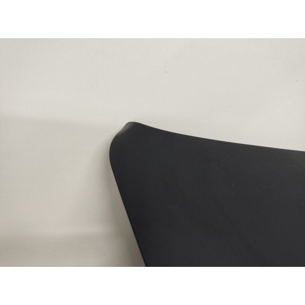 Tampa Traseira Porta Mala Jetta 2.0 Tsi 2012 Com Detalhe Preto