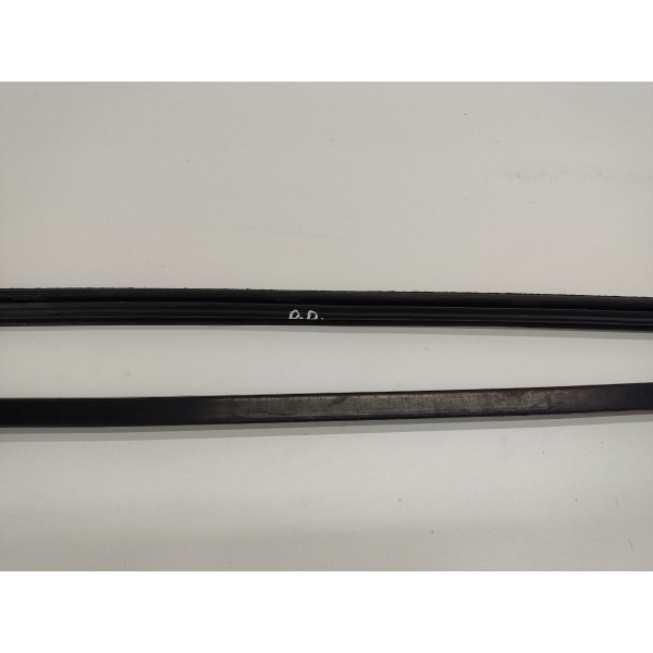 Pestana Porta Dianteira Direita Freelander 2 2008 Gasolina