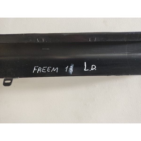 Spoiler Lateral Lado Direito Freemont 2.4 2012 Preto