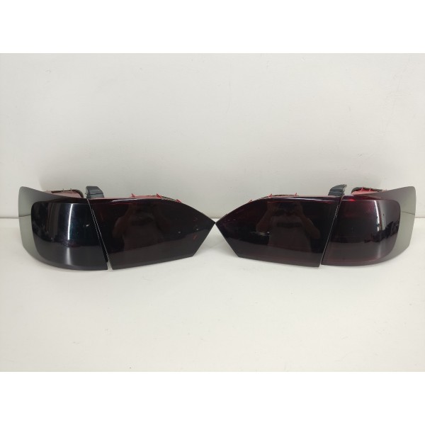 Jogo Lanterna Fume Pintada Jetta 2.0 Tsi 2011 2012 2013 2014 Esquerdo Vermelho