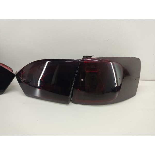 Jogo Lanterna Fume Pintada Jetta 2.0 Tsi 2011 2012 2013 2014 Esquerdo Vermelho