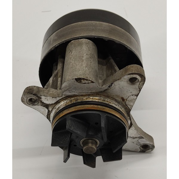 Bomba Agua Discovery 4 3.0 2012