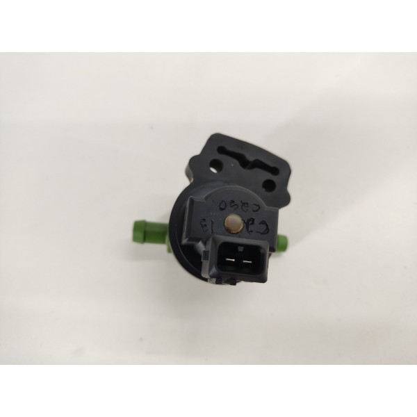 Válvula Canister Mercedes C250 2013