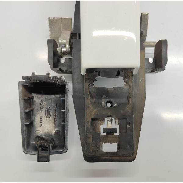 Maçaneta Externa D.d Discovery 4 3.0 2012 C/detalhe Dianteira