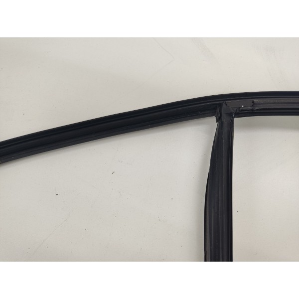 Borracha Guarnição Vidro Traseiro /e Mercedes C250 2013