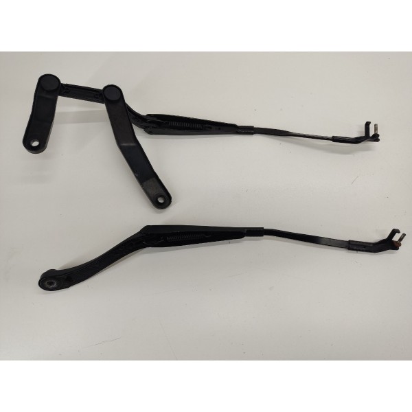 Par Braço Limpador Dianteiro Mercedes C250 2013