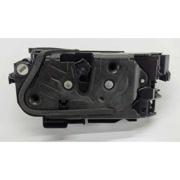 Fechadura Porta Traseira Esquerda Vw Jetta Gli 230cv 2019