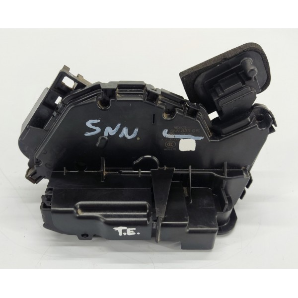 Fechadura Porta Traseira Esquerda Vw Jetta Gli 230cv 2019