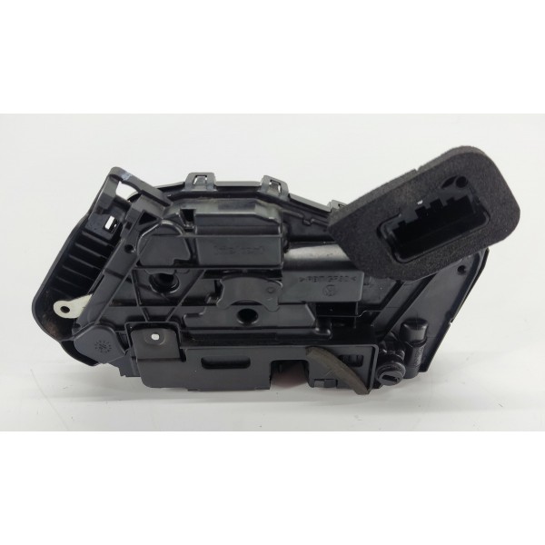 Fechadura Porta Traseira Direita Vw Jetta Gli 230cv 2019