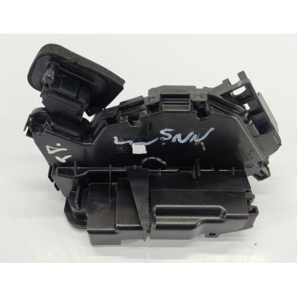 Fechadura Porta Traseira Direita Vw Jetta Gli 230cv 2019