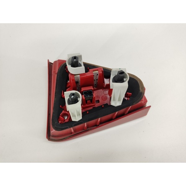 Lanterna Tampa Traseira Direita Audi A5 1.8t 2015 Vermelho