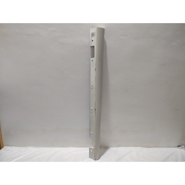 Spoiler Lateral Direito Mercedes B200 2015 Branco