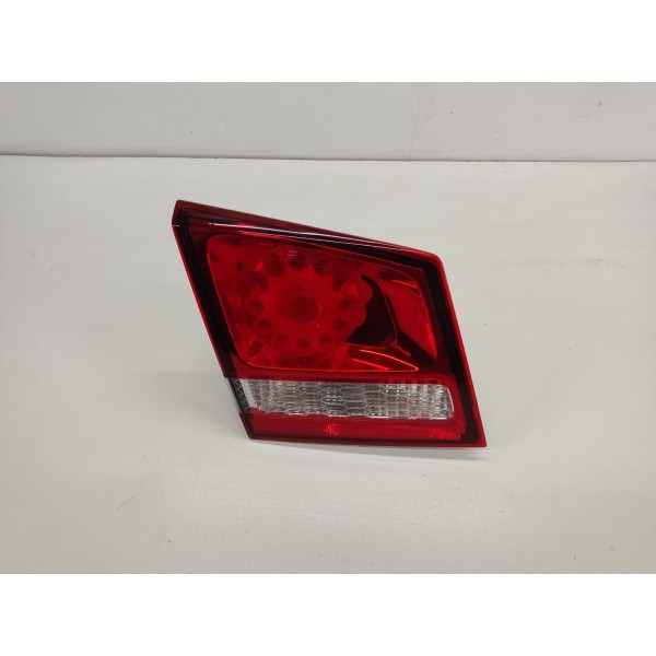 Lanterna Tampa Traseira Esquerda Freemont 2.4 2012 Esquerdo Verme
