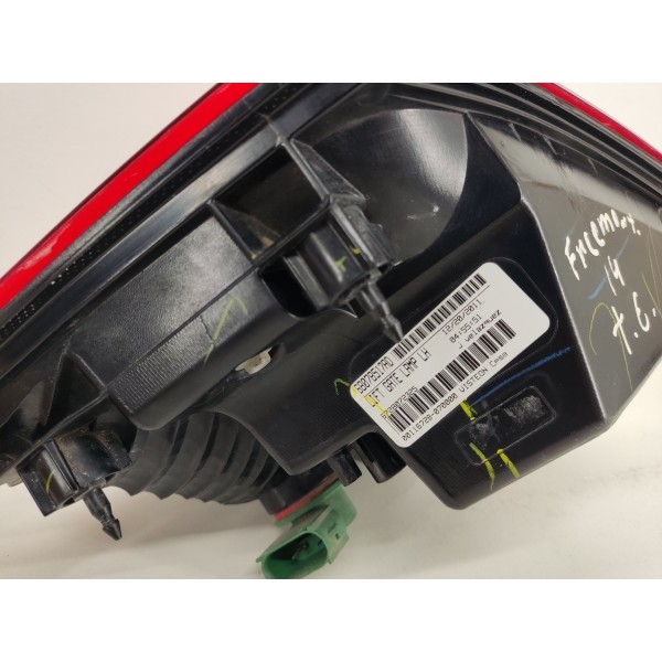 Lanterna Tampa Traseira Esquerda Freemont 2.4 2012 Esquerdo Verme