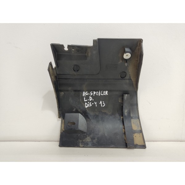 Acabamento Spoiler Lado Direito Discovery 4 3.0 2013 Preto