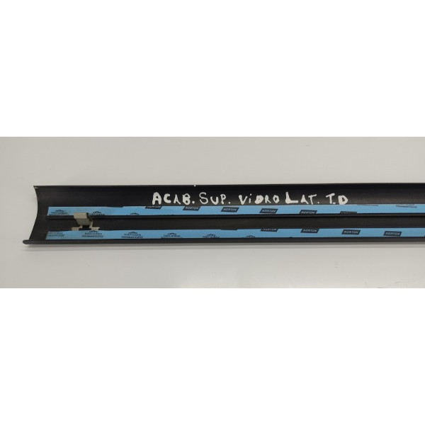 Acabamento Superior Vidro Lateral T.d Discovery 4 2012 Preto