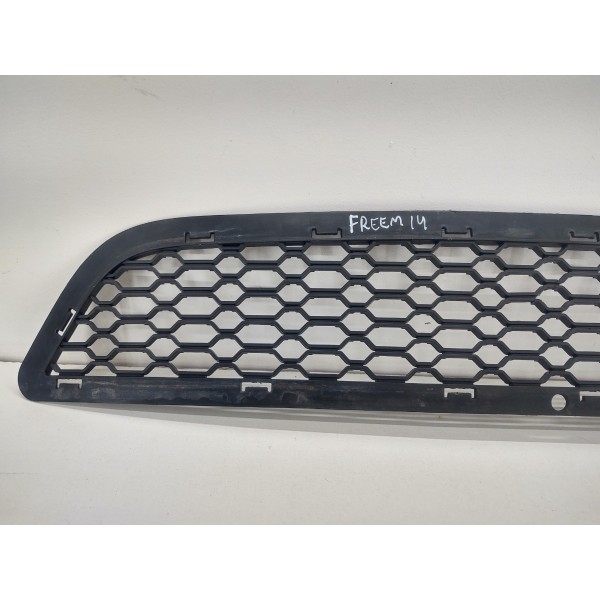 Grade Para Choque Inferior Dianteiro Freemont 2.4 2012 Fosco