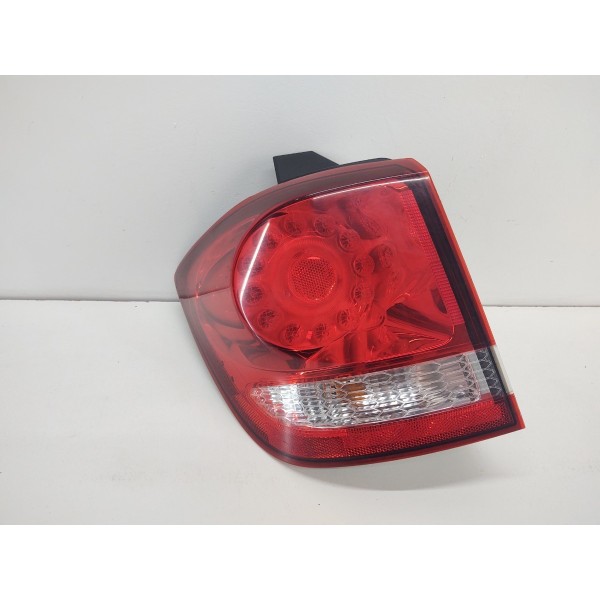 Lanterna Traseira Esquerda Freemont 2.4 2012 Com Led  Direito Vermelho