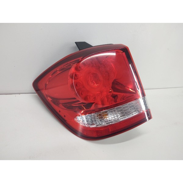 Lanterna Traseira Esquerda Freemont 2.4 2012 Com Led  Direito Vermelho