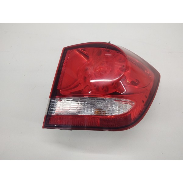 Lanterna Traseira Direita Freemont 2.4 2012 Com Led Direito Vermelho