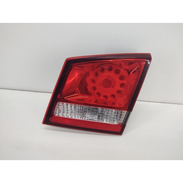 Lanterna Tampa Traseira Lado Direito Freemont 2.4 2012 Direito Vermelho