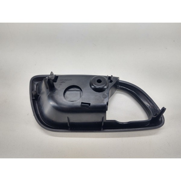 Moldura Maçaneta Interna Traseira Esquerda Freemont 2.4 2012 Traseira