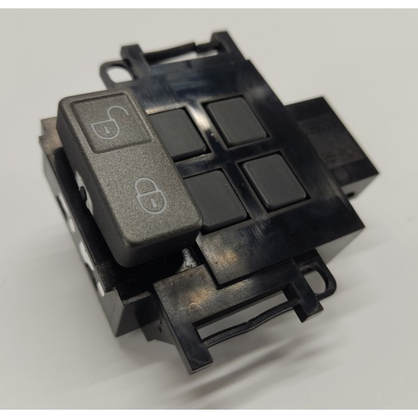 Botao Comando Trava Porta D.d Land Rover Discovery 4 2012