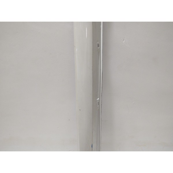 Spoiler Lateral Esquerdo Mercedes B200 2015 Branco