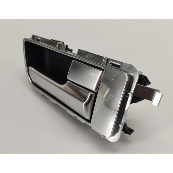 Maçaneta Interna T.d Land Rover Discovery 4 2012 Ah2222600 Traseira