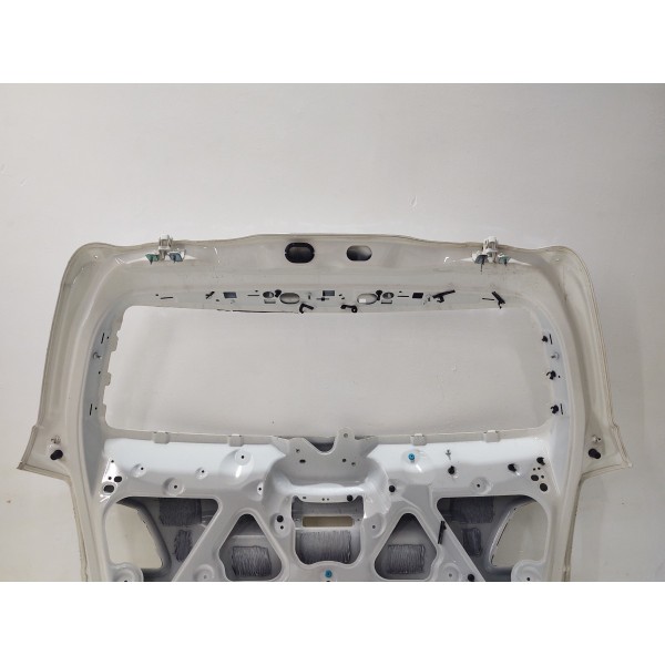 Tampa Traseira Mercedes B200 2015 Branco