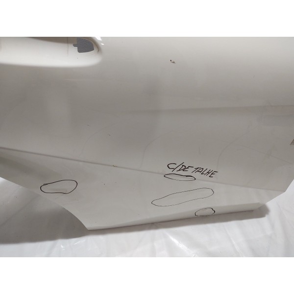 Porta Traseira Direita Mercedes B200 2015 C/ Detalhe Traseira Direita Branco