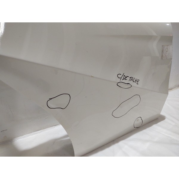 Porta Traseira Direita Mercedes B200 2015 C/ Detalhe Traseira Direita Branco
