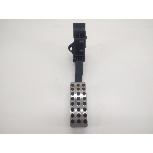 Pedal Acelerador Mercedes B200 2015