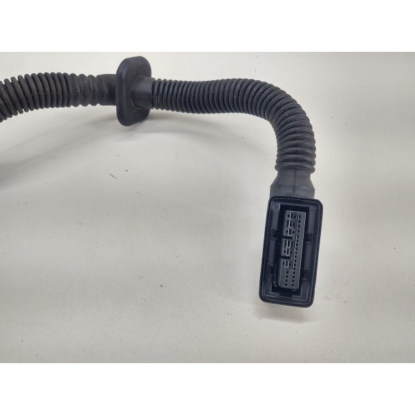 Chicote Porta Traseira Direita Mercedes B200 2015