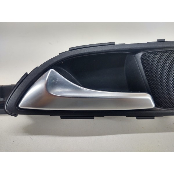 Maçaneta Interna Traseira Esquerda Mercedes B200 2015 Traseira