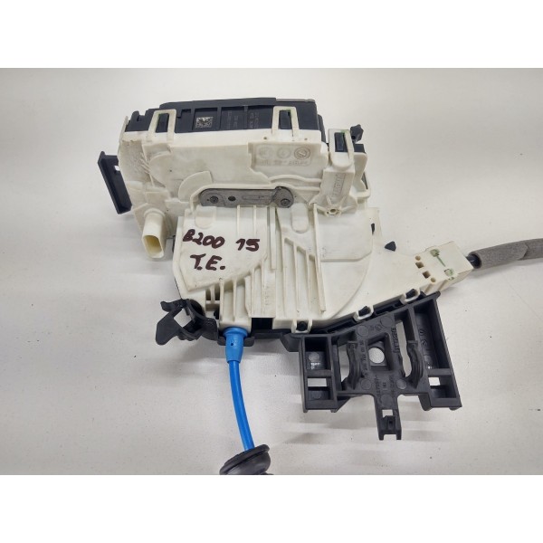 Fechadura Porta Traseira Esquerda Mercedes B200 2015