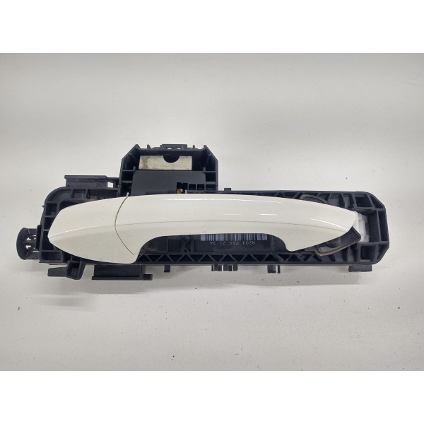 Maçaneta Externa Traseira Esquerda Mercedes B200 2015 Branco Traseira