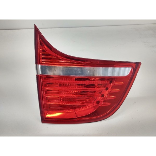 Lanterna Direita Tampa Traseira Bmw X6 Biturbo 2009 Direito Vermelho